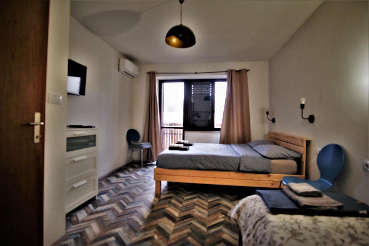Apartmán Old Square House - Hisa Na Starem Trgu Tolmin Exteriér fotografie